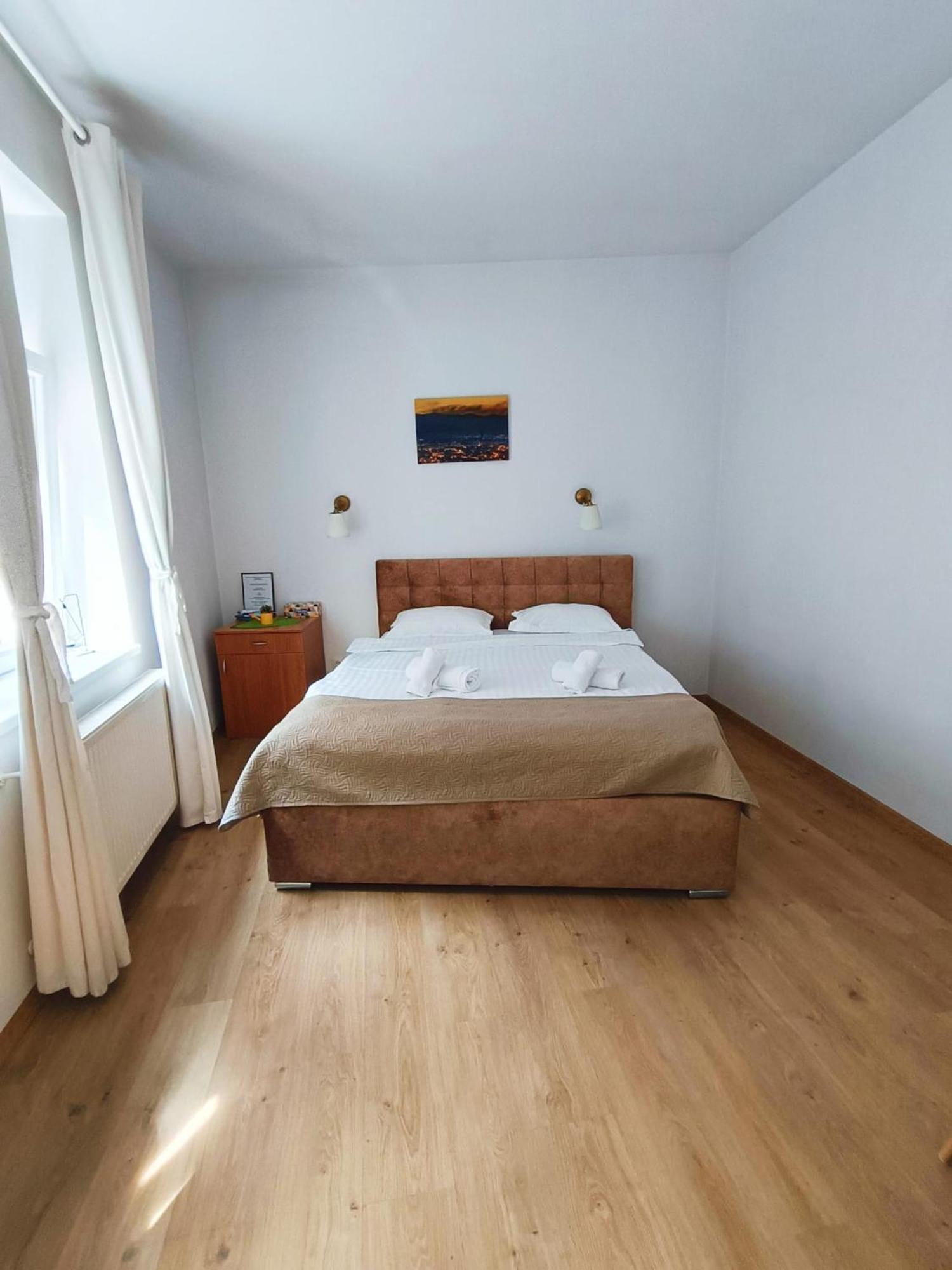 Twins Boutique Korsy Apartment Sibiu Exterior foto